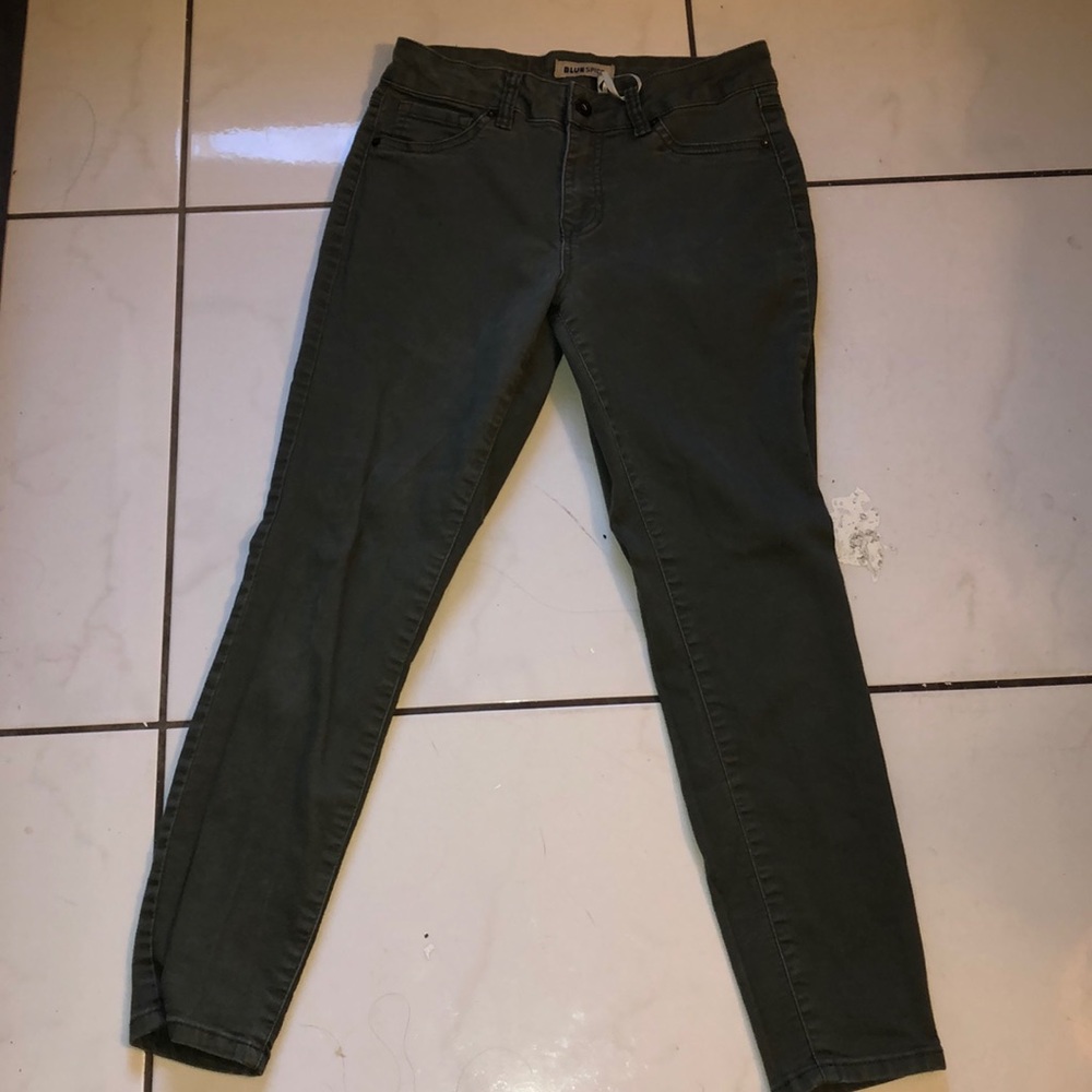 Green skinny jeans